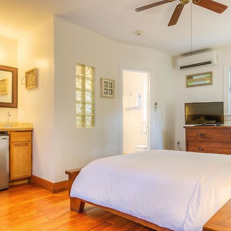 Key West Harbor Inn - Adults Only Ngoại thất bức ảnh